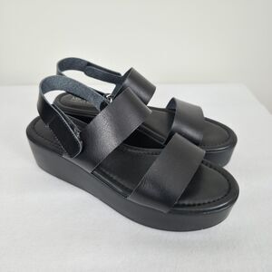 Michael Shannon Chunky Platform Size 9 Black Strappy Casual Sandals Minimalist